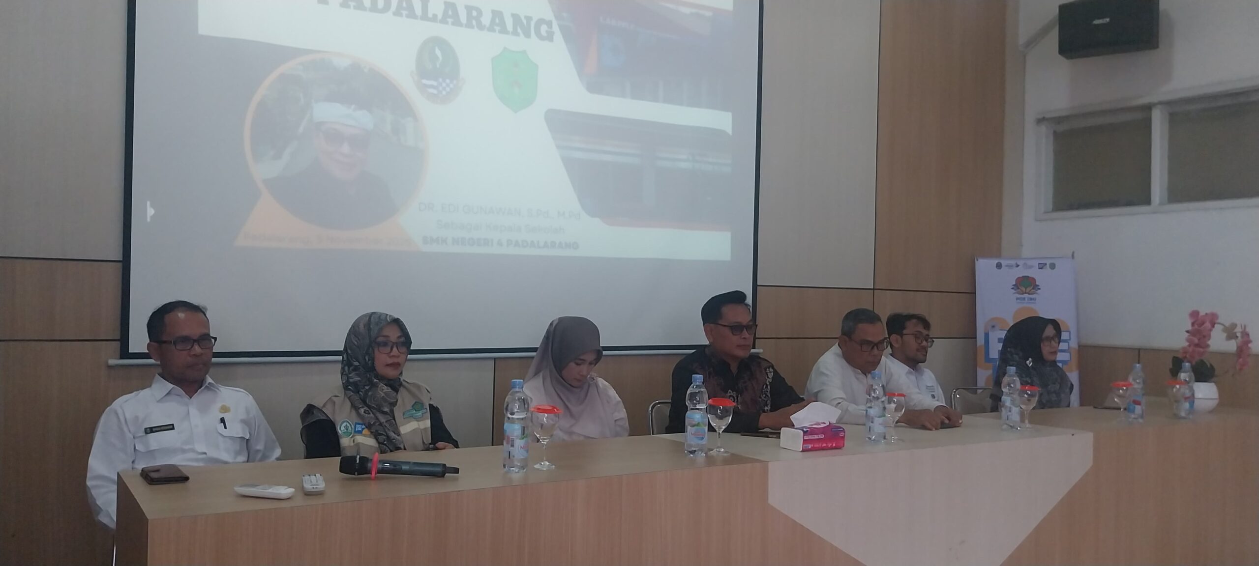 Penyambutan Kepala Sekolah Baru SMKN 4 Padalarang
